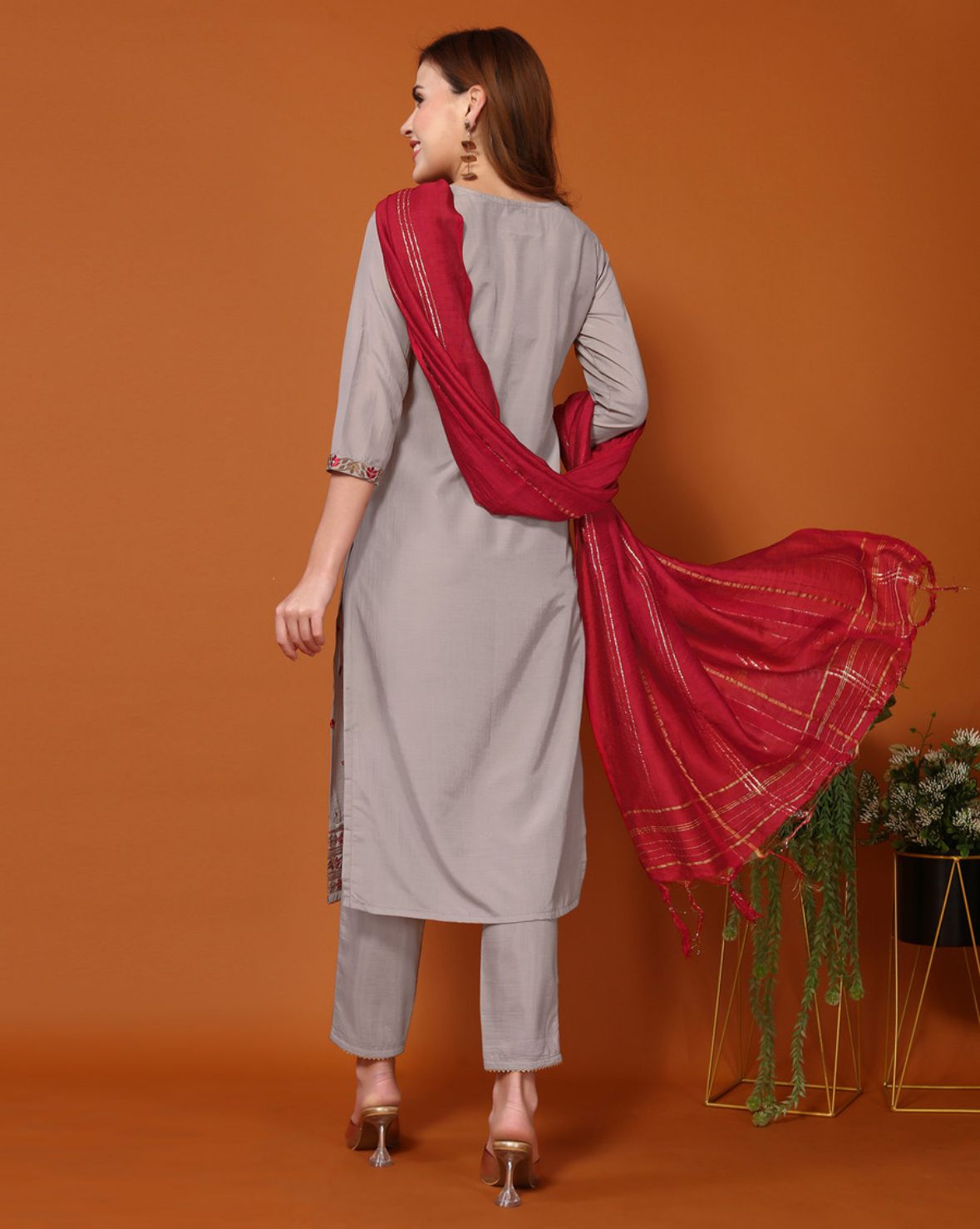Women cotton blend kurta dupatta set