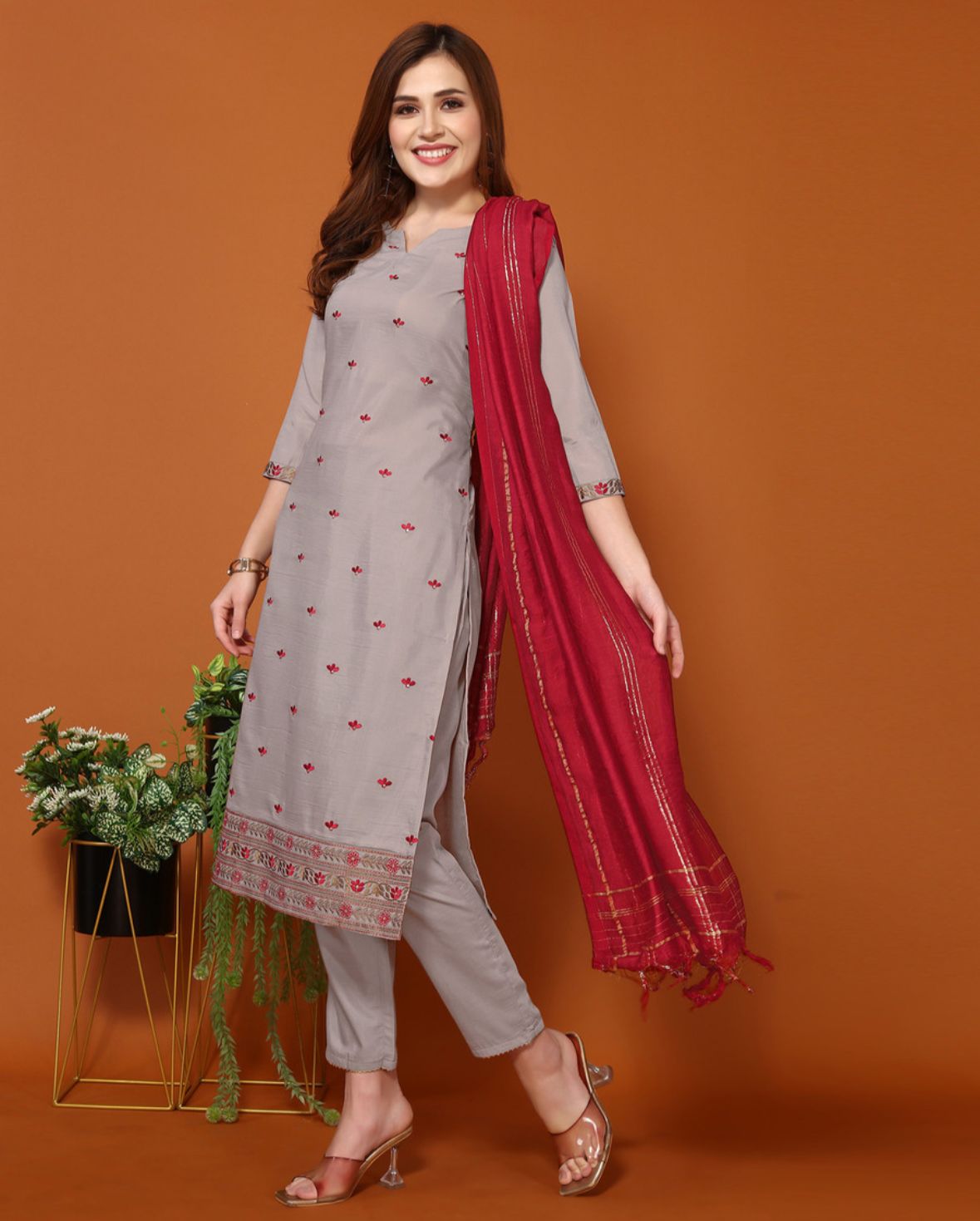 Women cotton blend kurta dupatta set