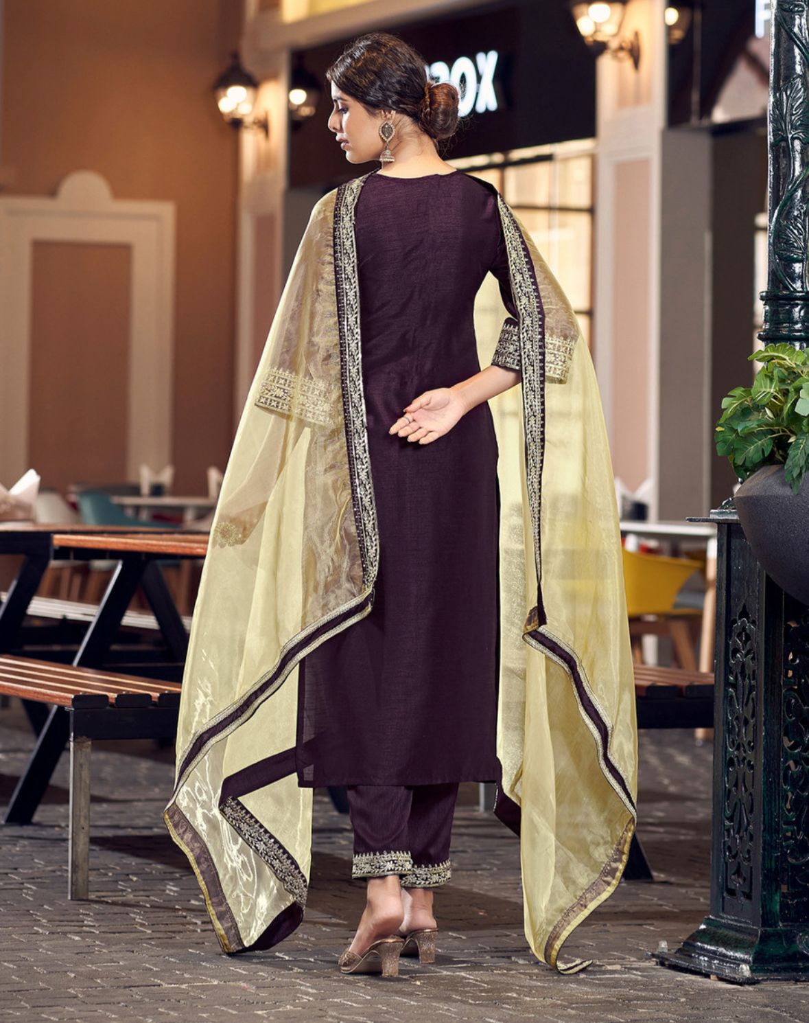 Women silk blend kurta pant dupatta set