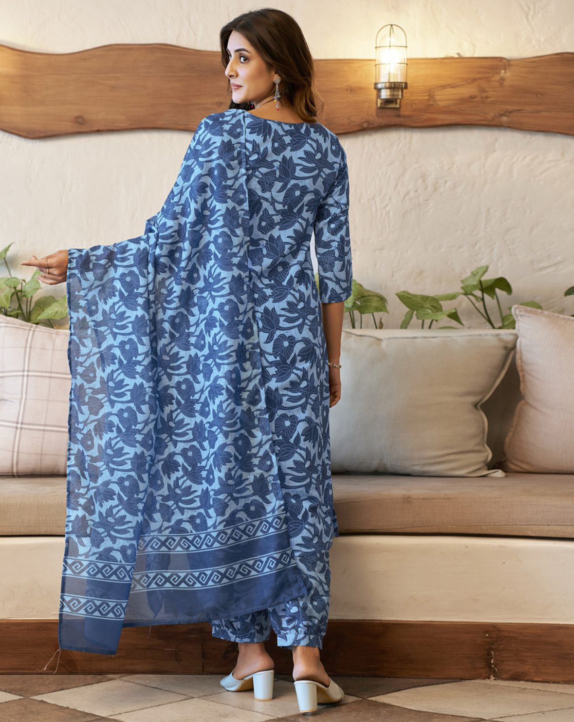 Women viscose rayon kurta pant dupatta set