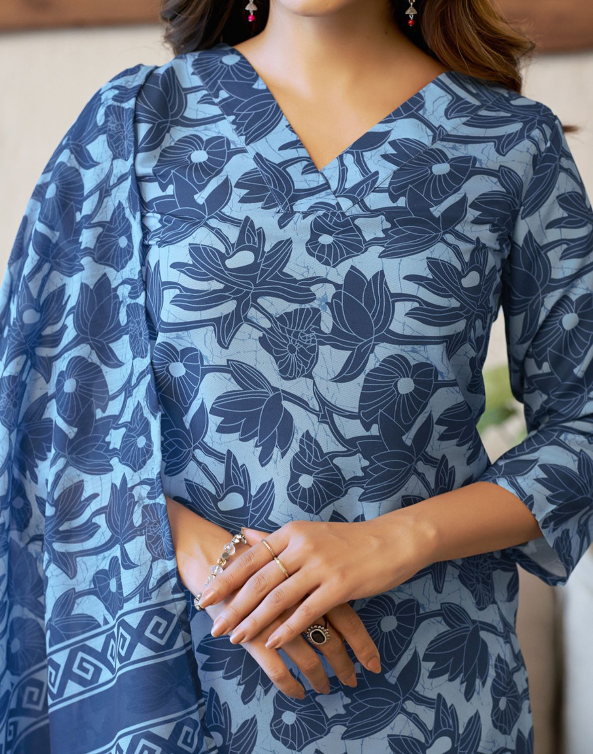 Women viscose rayon kurta pant dupatta set