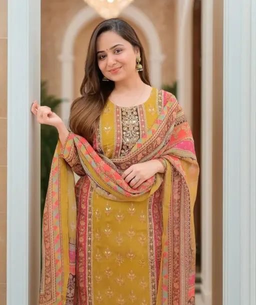 Women Cotton Printed Round Neck Straight Kurta