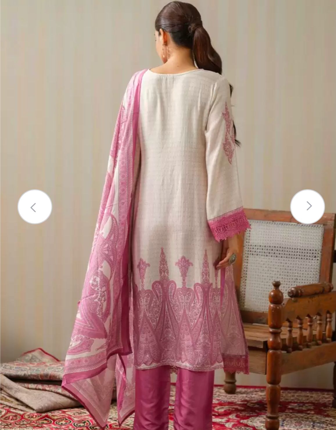 Ethnic motifs printed , designed pakistani suit