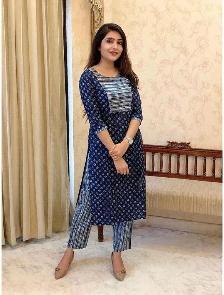 Women blue daily wear printed kurti pant set