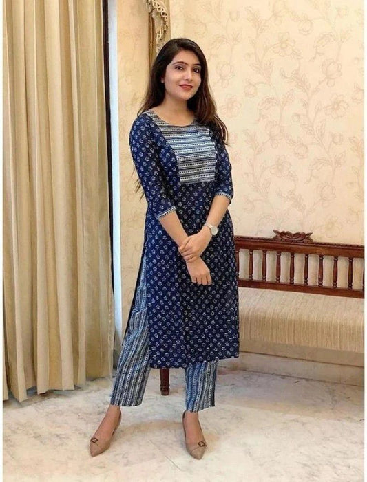 Women blue daily wear printed kurti pant set