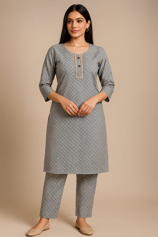 Women grey dailywear rayon kurti pant set