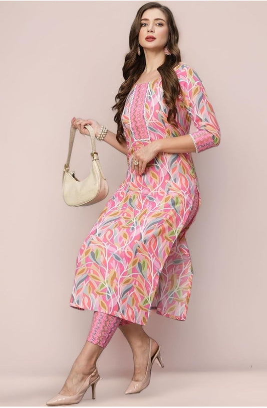 Women's Cotton Blend Floral Straight Kurta with Pant