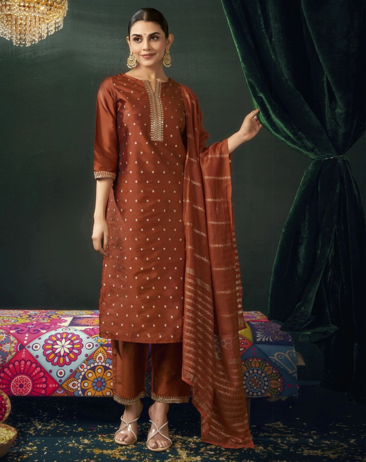 Women jacquard, silk blend kurta pant dupatta set