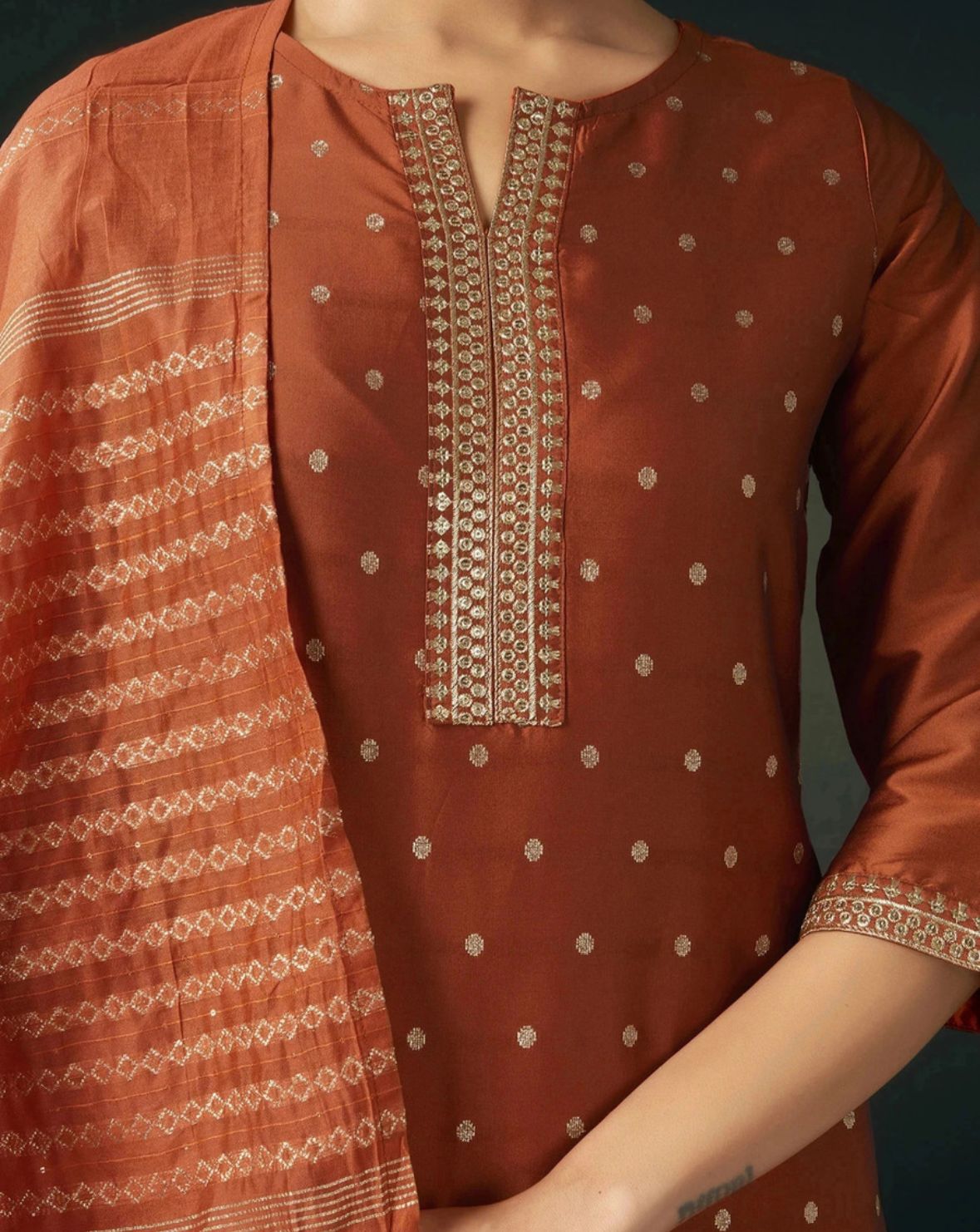 Women jacquard, silk blend kurta pant dupatta set