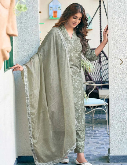 Green Floral Kurta With Pant & Dupatta