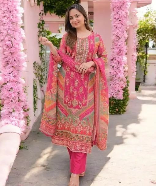 Women heavy printed muslin kurta pant dupatta set